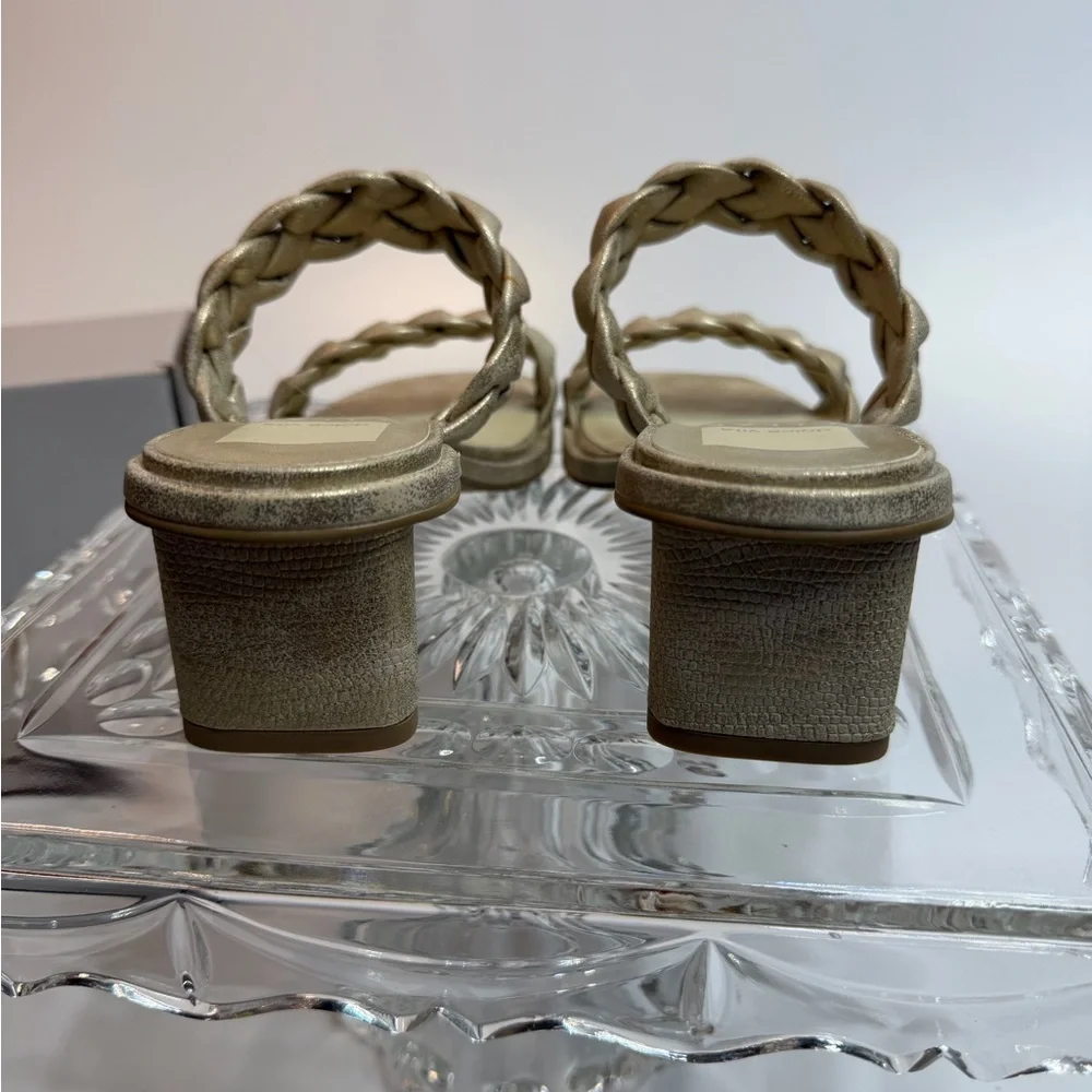 Dolce Vita Ronin Braided Sandal in Light Gold Stella color - size 7- New in Box